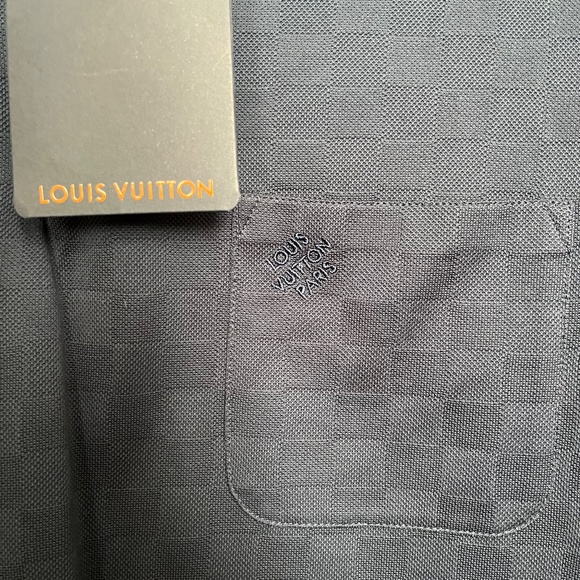 Louis Vuitton Polo - Picture 2 of 5
